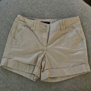 White House Black Market, Tan Shorts, Size 0